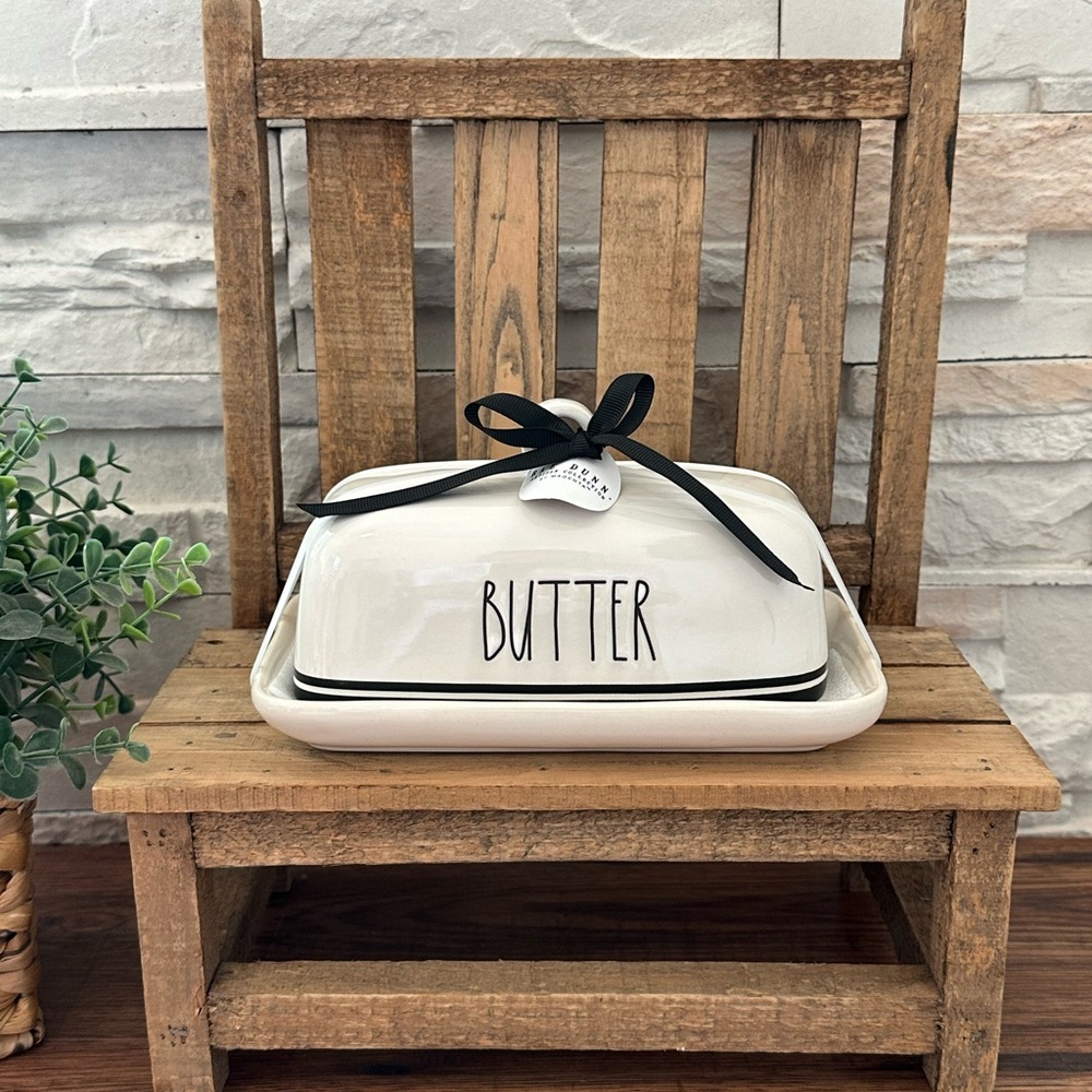 🆕 Rae Dunn “BUTTER” Ceramic Dish!